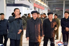 북한 박태성총리, 용성기계연합기업소 현지 요해