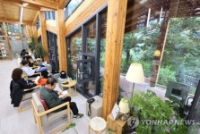 [여행honey] 목조 공공건축…성북구 오동숲속도서관