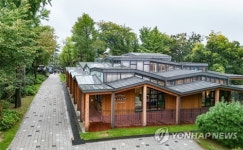 [여행honey] 목조 공공건축…성북구 오동숲속도서관
