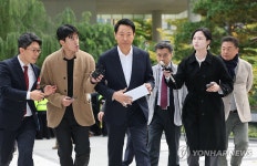 오세훈 서울시장, 특검 사무실로