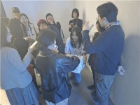 [디지털아트] ② 기념품 사듯 가볍게 구매…2년 A/S도 해드려요