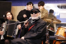 음악에는 나이 없어…한국 재즈 활활 타오르고 있죠