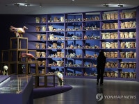 흙의 예술가 신상호 작품 세계