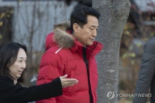 '명태균 의혹' 오세훈 재판에…3천300만원 여론조사비 대납 혐의