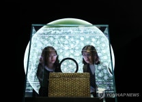 나전국화넝쿨무늬상자의 과학적 조사 결과 및 과정은