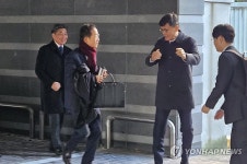 김호철 감사원장 후보자, 인사청문회 준비 사무실 출근