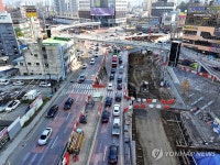 광주 백운광장 주변 도로 혼잡