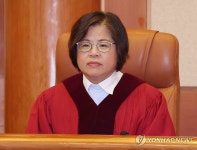 조지호 경찰청장 탄핵심판 선고 참석한 김복형 헌법재판관