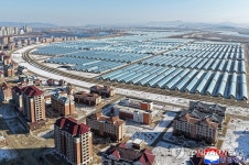 김정은, 신의주온실종합농장 건설장 시찰