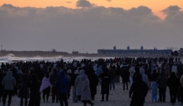 동해시, 해맞이 연휴 관광객 41%↑…4년 만에 증가세 전환