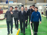 HL만도 현지 공장 방문한 이명구 관세청장