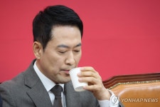 '당무 복귀' 장동혁 대표