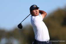 김시우, PGA 투어 파머스 인슈어런스오픈 공동 2위…로즈 우승