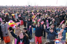 김정은, 신의주 온실종합농장 준공식 참석