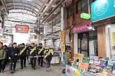 경기소방, 설 연휴 앞두고 오산 오색시장서 현장 지도