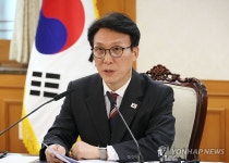 발언하는 김민석 총리