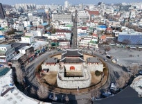 [걷고 싶은 길] 한국 전통문화의 수도 전주 한옥마을 골목길