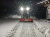 전북에 굵은 눈발…순창 복흥 16.5㎝ 적설