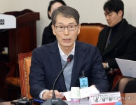인사말 하는 강남훈 한국자동차모빌리티산업협회 회장