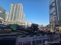 대구 만촌네거리 건설장비 전도 사고