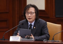발언하는 주병기 공정거래위원장
