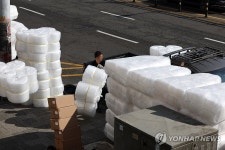 비닐 대란 우려 확산