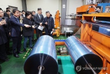 플라스틱 제품 제조기업 찾은 한병도 원내대표