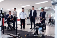대한장애인체육회 이천선수촌 찾은 김대현 차관