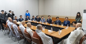 우상호 강원지사 후보 금강산 이어 강원도 번영의 새길 열겠다