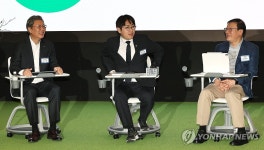 AI혁신위원회 참석하는 하정우 AI미래기획수석
