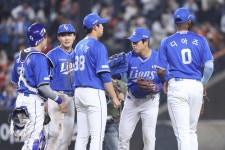 프로야구 삼성, 5연승 단독 선두 등극…KIA도 6연승 질주(종합)