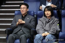 김민석 총리, 독립영화 관람