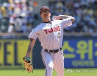 역투하는 LG 선발 웰스