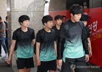 훈련장 이동하는 내고향여자축구단