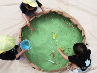 롯데MOM 편한 어린이집 월드점 | 'mom편한 페스티벌', 고사리손으로 모래놀이