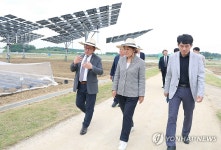 송미령 장관, 영농형 태양광 실증단지 방문