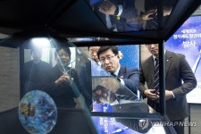 김성환 기후에너지환경부 장관, 인천 종합환경연구단지 현장 방문