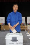 사전투표하는 김상욱 울산시장 후보