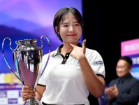 스롱, 당구 여제 김가영 꺾고 여자프로당구 10승 고지 정복