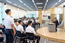 안규백 국방부 장관, 공군사관학교 방문