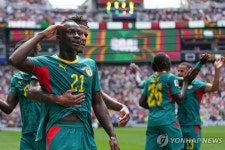 [월드컵] 0-2→2-2→3-2…벨기에, 세네갈에 대역전극 펼치며 16강행