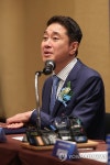 취임 소감 밝히는 이호진 한국배구연맹 신임 총재