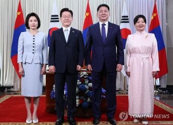 이재명 대통령 부부와 몽골 대통령 부부