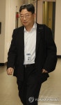 긴급 시장점검회의 참석하는 하준경 청와대 경제성장수석