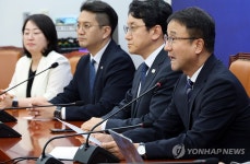 민주당, 청와대 특별감찰관 후보로 최길수 변호사 추천