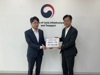 홍지선 국토교통부 2차관 만난 조유진 구청장