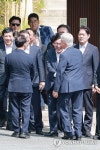 문재인 전 대통령 예방한 더불어민주당 김민석 대표