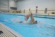 훈련하는 수영 국가대표