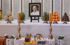 봉은사 선불당에 마련된 명진스님 빈소