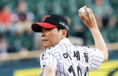 시구하는 이세돌